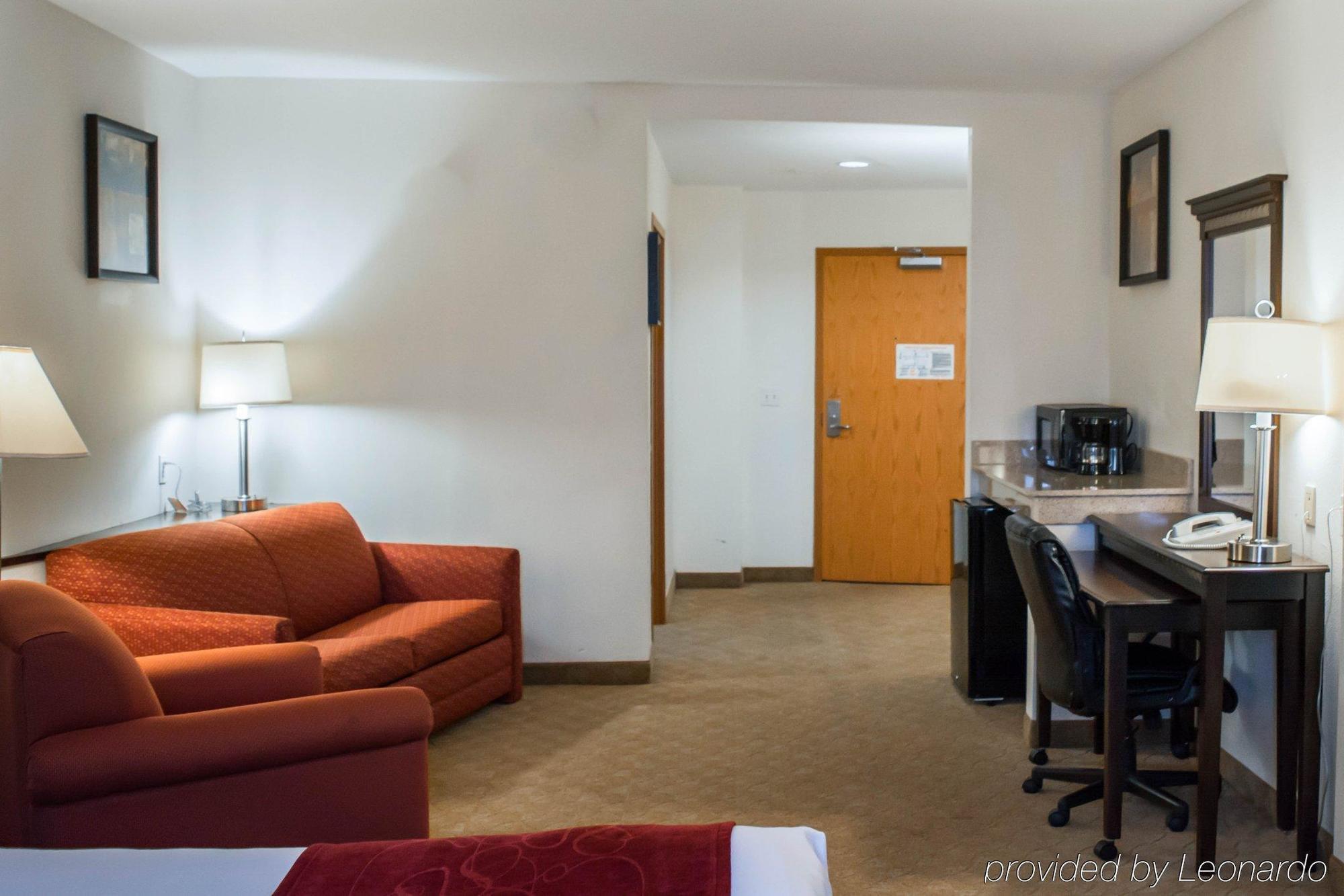 Comfort Suites Tampa Airport North West Chase Exterior foto